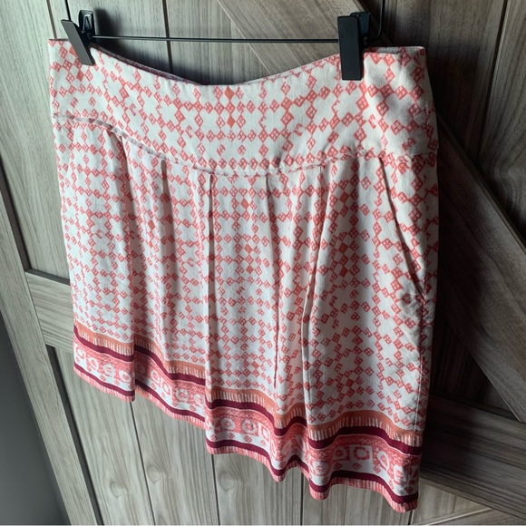 NWOT Ann Taylor Diamond Pattern Skirt - Picture 4 of 7